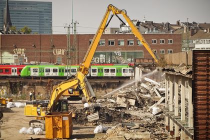 Abbruch eines Gebäudes in Düsseldorf