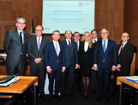Gruppenbild der Mitwirkenden