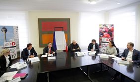 Pressekonferenz am 24. Oktober 2016 im Düsseldorfer Rathaus