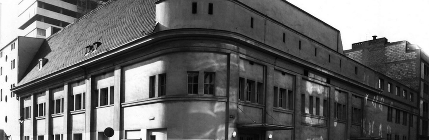 Schauspielhaus in der Jahnstrasse