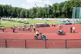 Blick beim Special Petit Départ in das Rather Waldstadion. Foto: Uwe Schaffmeister