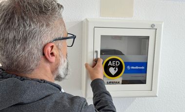 AED im Gesundheitsamt auf der Kölner Straße 180 © Gesundheitsamt Düsseldorf