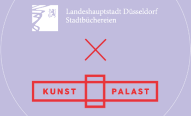 Eine lavendelfarbene Fläche mit dem roten Logo vom Kunstpalast und dem weißen Logo der Stadtbüchereien
