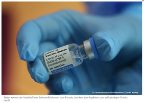Dabei kommt der Impfstoff von Johnson&Johnson zum Einsatz, bei dem eine Injektion zum vollständigen Schutz reicht © Landeshauptstadt Düsseldorf/David Young 