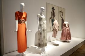 Blick in die neue Sonderausstellung des Goethe-Museums "Luxus & Lifestyle. Weimar und die weite Welt"; Foto: Ingo Lammert