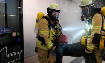 Feuerwehrübung in der neuen U81-Stadtbahnlinie
