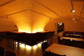 Der Rathauskeller mit seinen rund 150 Sitzplätzen ist umfassend modernisiert worden und kann künftig gastronomisch genutzt werden; Foto: Lammert
