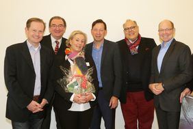 Eröffnung der Kita Am Litzgraben 28c mit Stadtdirektor Hintzsche, Bezirksvertretung 5 und Jugendhilfeausschuss. Foto: Ingo Lammert