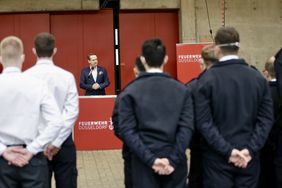 Personaldezernent Dr. Michael Rauterkus hob die erfreuliche Steigerung des Frauenanteils bei den Auszubildenden hervor. Foto: Landeshauptstadt Düsseldorf / Ingo Lammert