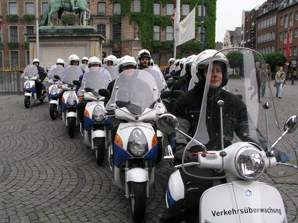 Motorroller-Staffel