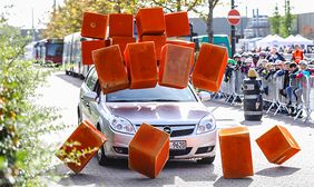 Die Kinder konnten an vielen Aktionen eindrucksvoll sehen, was für verheerende Folgen eine Unachtsamkeit im Straßenverkehr haben kann.