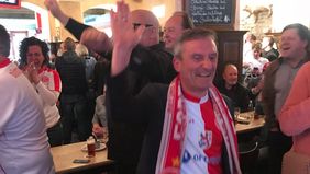 Oberbürgermeister Thomas Geisel gratuliert Fortuna Düsseldorf zum Aufstieg in die 1. Bundesliga