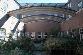 Innenhof des Gebäudes - früher befand sich hier die Kassenhalle. Foto: Michael Gstettenbauer