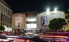 Zahlreiche Besucherinnen und Besucher strömten während der Nacht der Museen in die Kunsthalle, um die aktuellen Ausstellungen zu besichtigen. Foto: kce Marketing/Markus van Offern