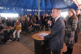 OB Geisel sprach ein Grußwort beim Empfang der Ehrenamtler; Foto: Gstettenbauer  