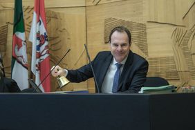 Am Donnerstag, 15. Dezember, beriet der Rat der Landeshauptstadt Düsseldorf unter der Sitzungsleitung von Oberbürgermeister Dr. Stephan Keller über den Haushalt 2023; Fotos: Gstettenbauer