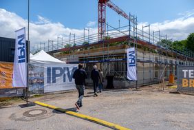 In Gerresheim entsteht an der Radeberger Straße 5 ein neues Haus für Kinder, Jugendliche und Familien: Am Dienstag, 16. Mai, fand die Grundsteinlegung statt,© Landeshauptstadt Düsseldorf/Uwe Schaffmeister
