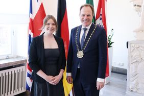 Oberbürgermeister Dr. Stephan Keller empfing am Mittwoch, 27. Mai 2026, die britische Generalkonsulin, Roseanna Watson, im Düsseldorfer Rathaus, Foto: David Young