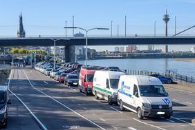 Mit der Freigabe der neuen Rampe fiel auch der Startschuss zum Bau der Radleitroute Nord-Süd (West). Noch in diesem Jahr soll die Route bis zur Theodor-Heuss-Brücke ausgebaut werden. Foto: Uwe Schaffmeister