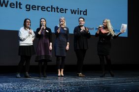 Das Team des Gleichstellungsbüros der Landeshauptstadt Düsseldorf; Foto: Michael Gstettenbauer