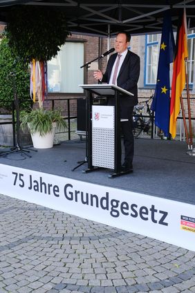 OB Dr. Keller während des Festes für die Demokratie anlässlich des Jubiläums 75 Jahre Grundgesetz