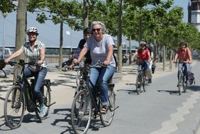 Stadtradler unterwegs: Vom 12. Mai bis 1. Juni gilt es wieder, im Zuge des Stadtradeln-Wettbewerbs möglichst viele Radkilometer für Düsseldorf zu sammeln. Archivfoto: David Young
