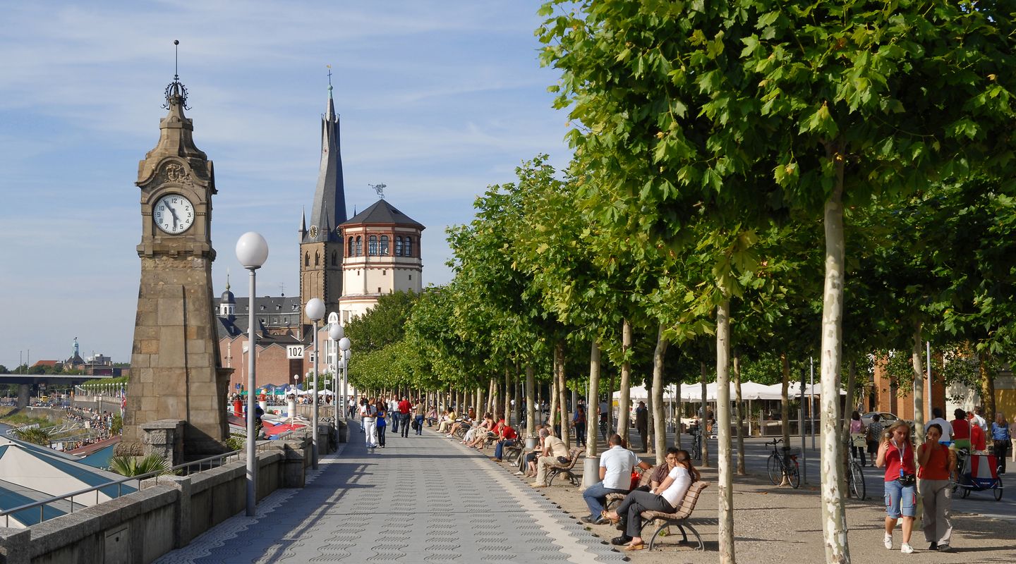 Rhine embankment promenade