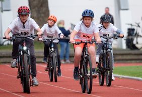 124 Kinder waren zum Pétit Départ in Stockum angemeldet und wetteiferten um die letzten 24 Startplätze für das Finale am 14. August., © Landeshauptstadt Düsseldorf/Uwe Schaffmeister