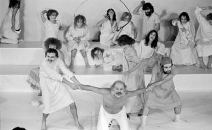 Szenenfoto aus "Marat / Sade", Düsseldorf 1982