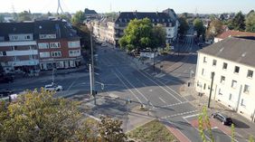 Blick von oben auf den Aachener Platz: Im Zuge der jetzt begonnenen Neugestaltung werden zwei Kreisverkehre angelegt © Landeshauptstadt Düsseldorf, Wilfried Meyer