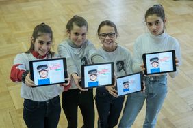 Am Humboldt-Gymnasium lernen die Kinder bereits mit Tablets. Insgesamt will die Stadt 100 Millionen Euro in die digitale Infrastruktur der städtischen Schulen investieren. Foto: Gstettenbauer