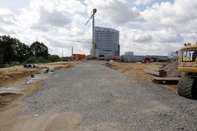 Blick auf die Baustelle am Heerdter Loheweg. Foto: Ingo Lammert