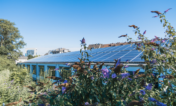 Solaranlage auf dem Dach © sipgate GmbH