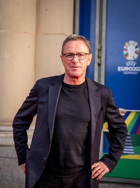 Ralf Rangnick tritt mit der Nationalmannschaft Österreichs auch in Düsseldorf an.