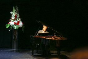 Pianist Tobias Koch im Rahmen der Preisverleihung. Foto: Zanin