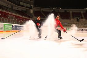 Die DEG-Profis Manuel Strodel und Stefan Reiter stellten sich dem Test CHECK! des Sportamtes; Foto: David Young