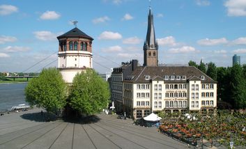 Sicht auf den Burgplatz - vom Gebäude Burgplatz - Barrierefrei