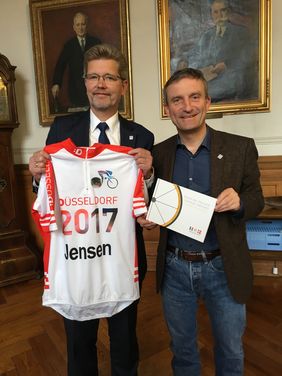 Ausrichter und Bewerber um den Grand Départ: Oberbürgermeister Thomas Geisel (rechts) und sein Kopenhagener Amtskollege Frank Jensen