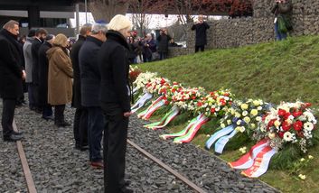 Gedenkveranstaltung für die Opfer des Holocaust und der NS-Diktatur