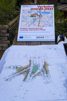Foto vom Bauplan zur Maßnahme am Ludwig-Hammers-Platz