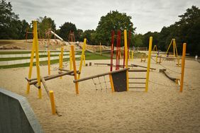 Die Neugestaltung der Abenteuerspiellandschaft im Freizeitpark Heerdt ist abgeschlossen. Foto: David Young