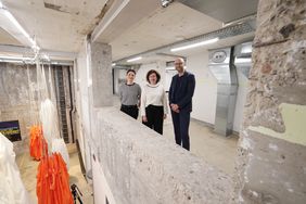 Beigeordnete Miriam Koch (M.), Daniel Tobias Etzel, k/c/e Marketing, und Jessica Jacobi, Bilker Bunker, freuen sich auf zahlreiche Locations und Ausstellungen, Foto: David Young