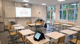 In dem neuen Gebäudekomplex sind für beide Förderschulen jeweils drei Unterrichtsräume inklusive Nebenräume entstanden; © LHD/Wilfried Meyer
